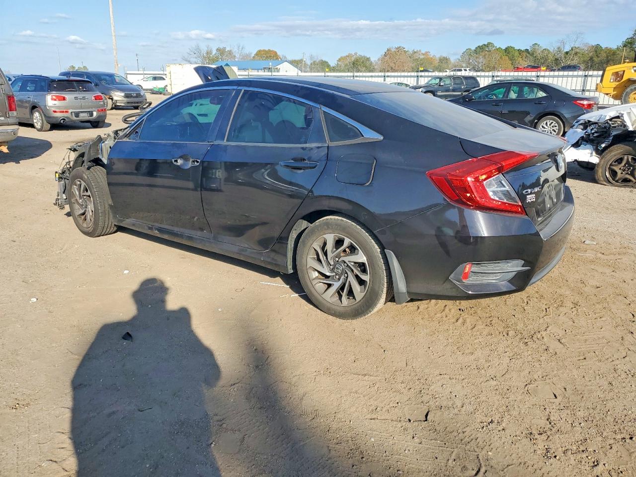 2016 HONDA CIVIC EX photo 2