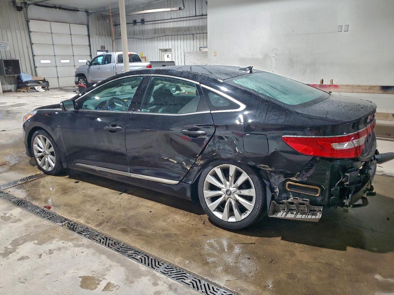 2017 HYUNDAI AZERA LIMITED photo 2