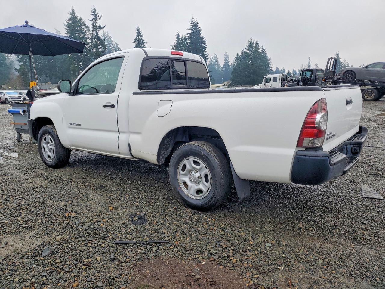 2009 TOYOTA TACOMA photo 2