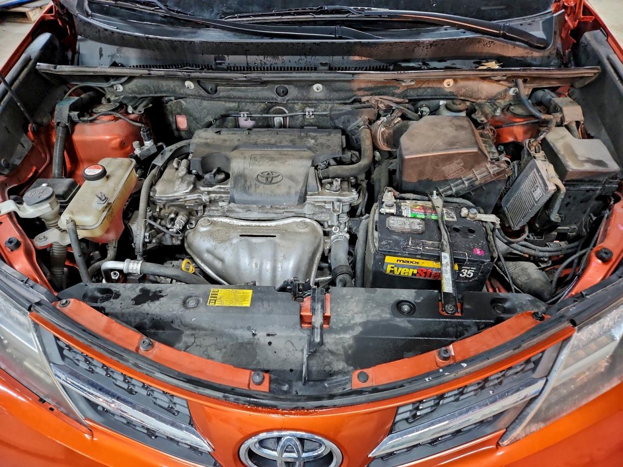 2015 TOYOTA RAV4 LE photo 12