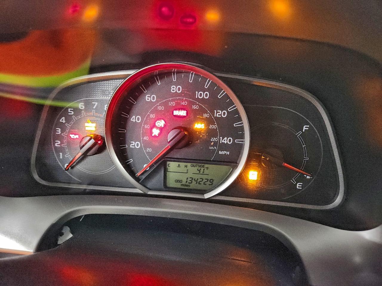 2015 TOYOTA RAV4 LE photo 9