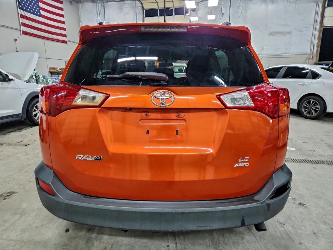 2015 TOYOTA RAV4 LE photo 6