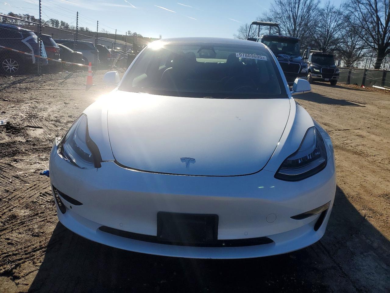 2019 TESLA MODEL 3 photo 5