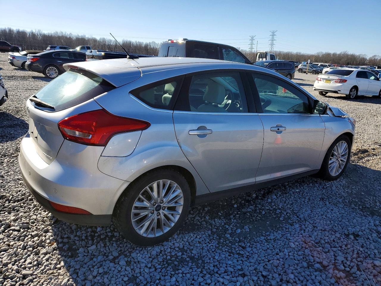 2018 FORD FOCUS TITANIUM photo 3