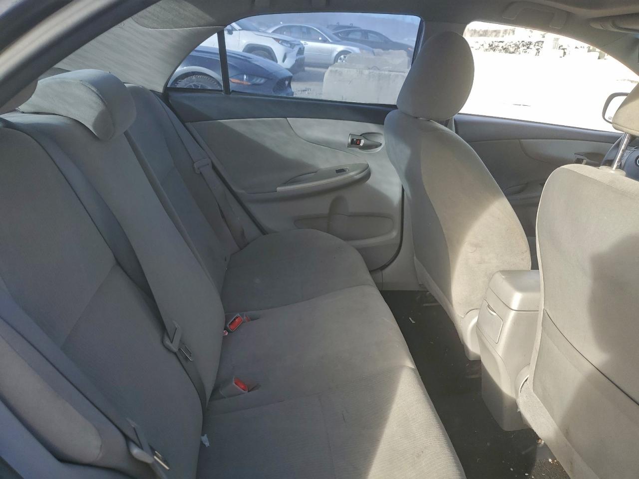 2011 TOYOTA COROLLA BASE photo 10