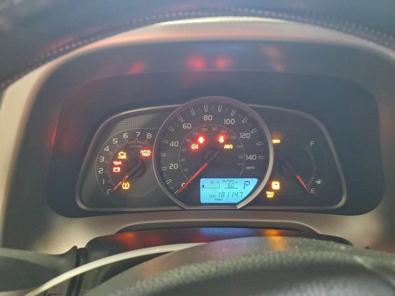2015 TOYOTA RAV4 LE photo 9