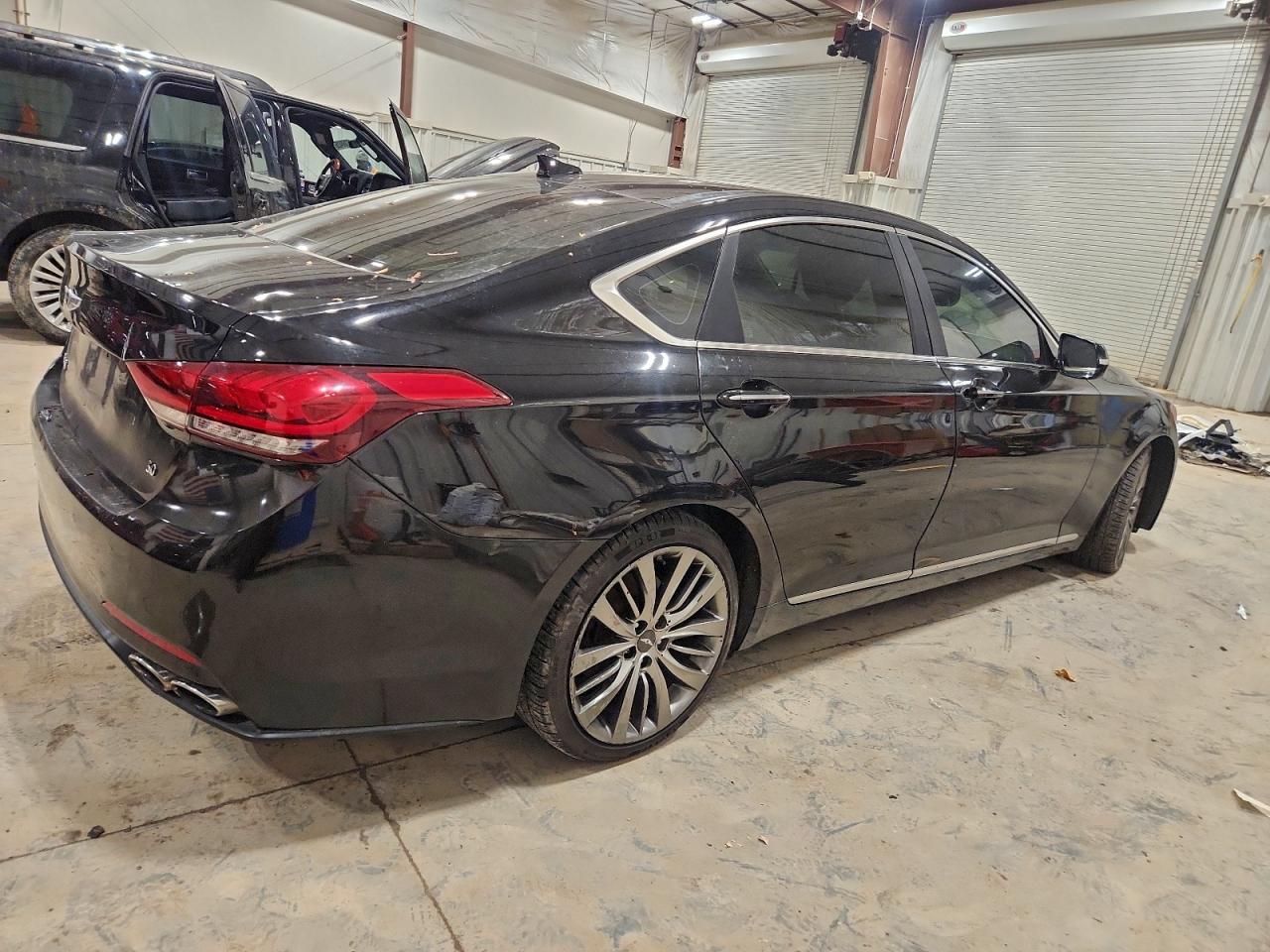 2015 HYUNDAI GENESIS 5.0L photo 5