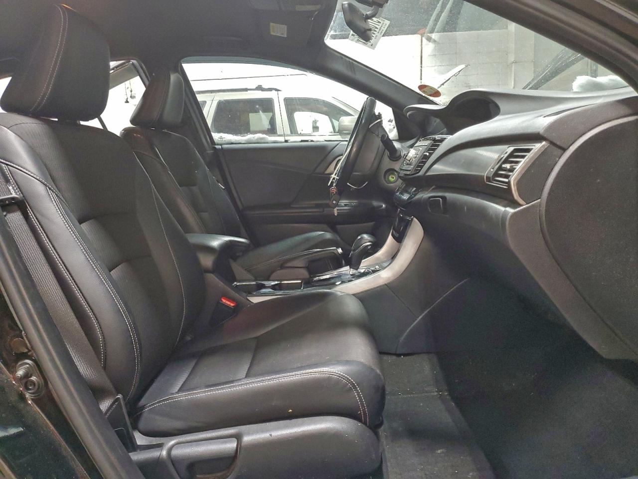 2016 HONDA ACCORD SPORT photo 7