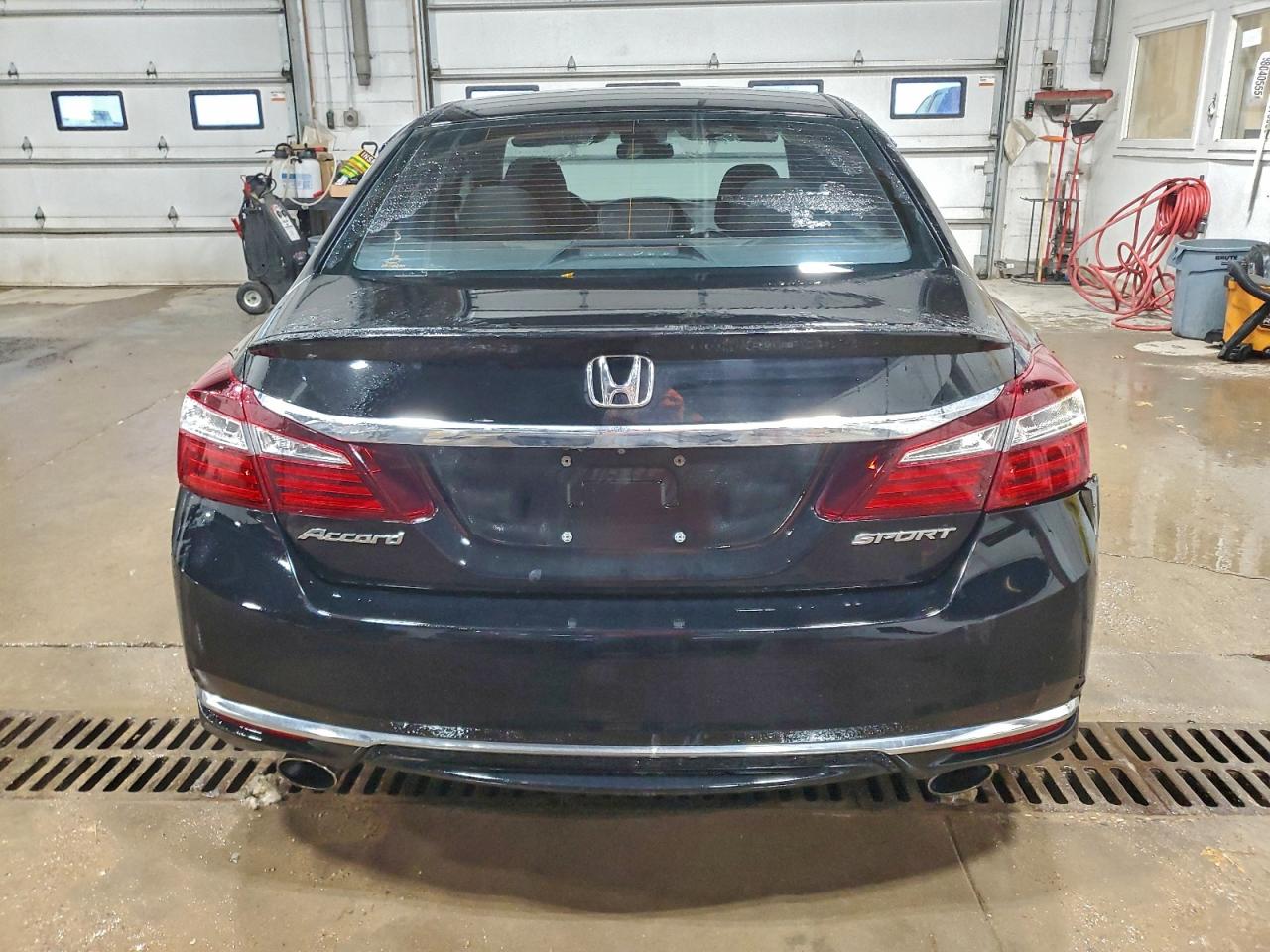 2016 HONDA ACCORD SPORT photo 6