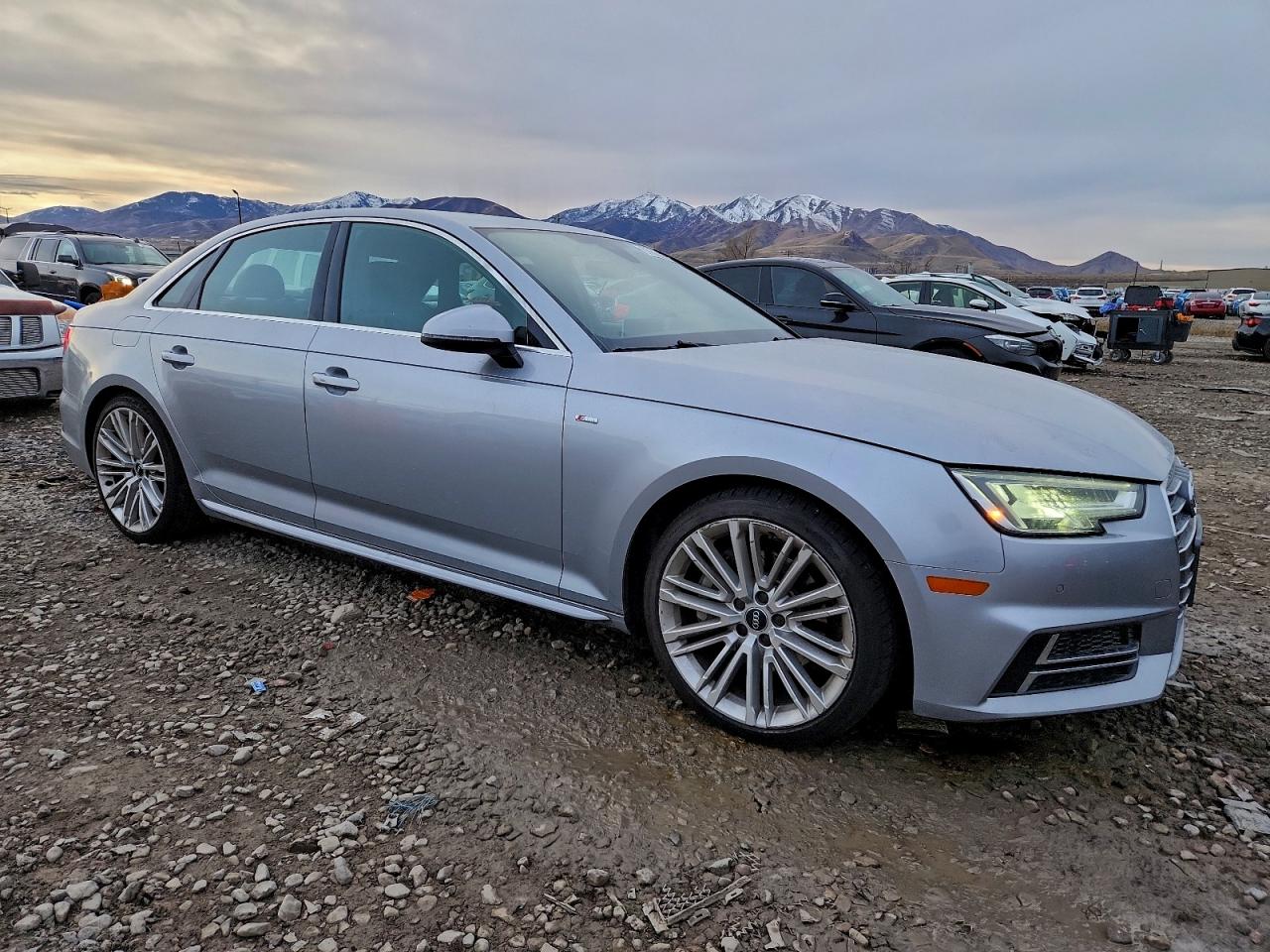 2017 AUDI A4 PREMIUM PLUS photo 4