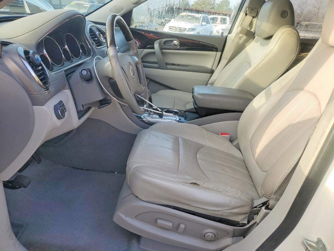 2015 BUICK ENCLAVE photo 7
