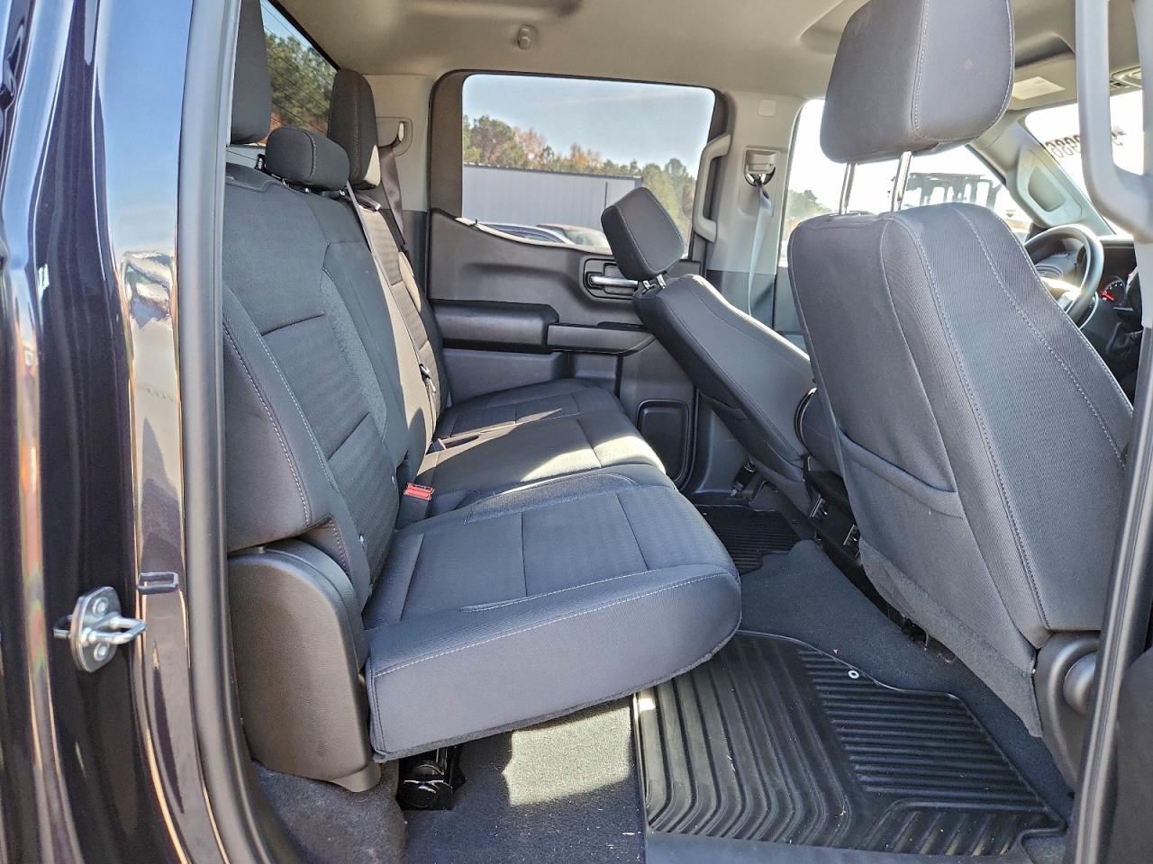 2023 CHEVROLET SILVERADO C1500 CUSTOM photo 10