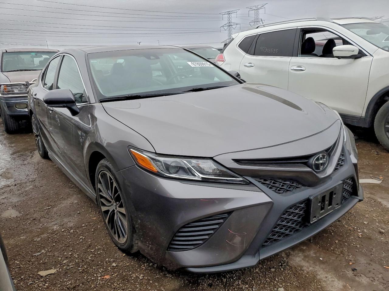 2018 TOYOTA CAMRY L photo 13