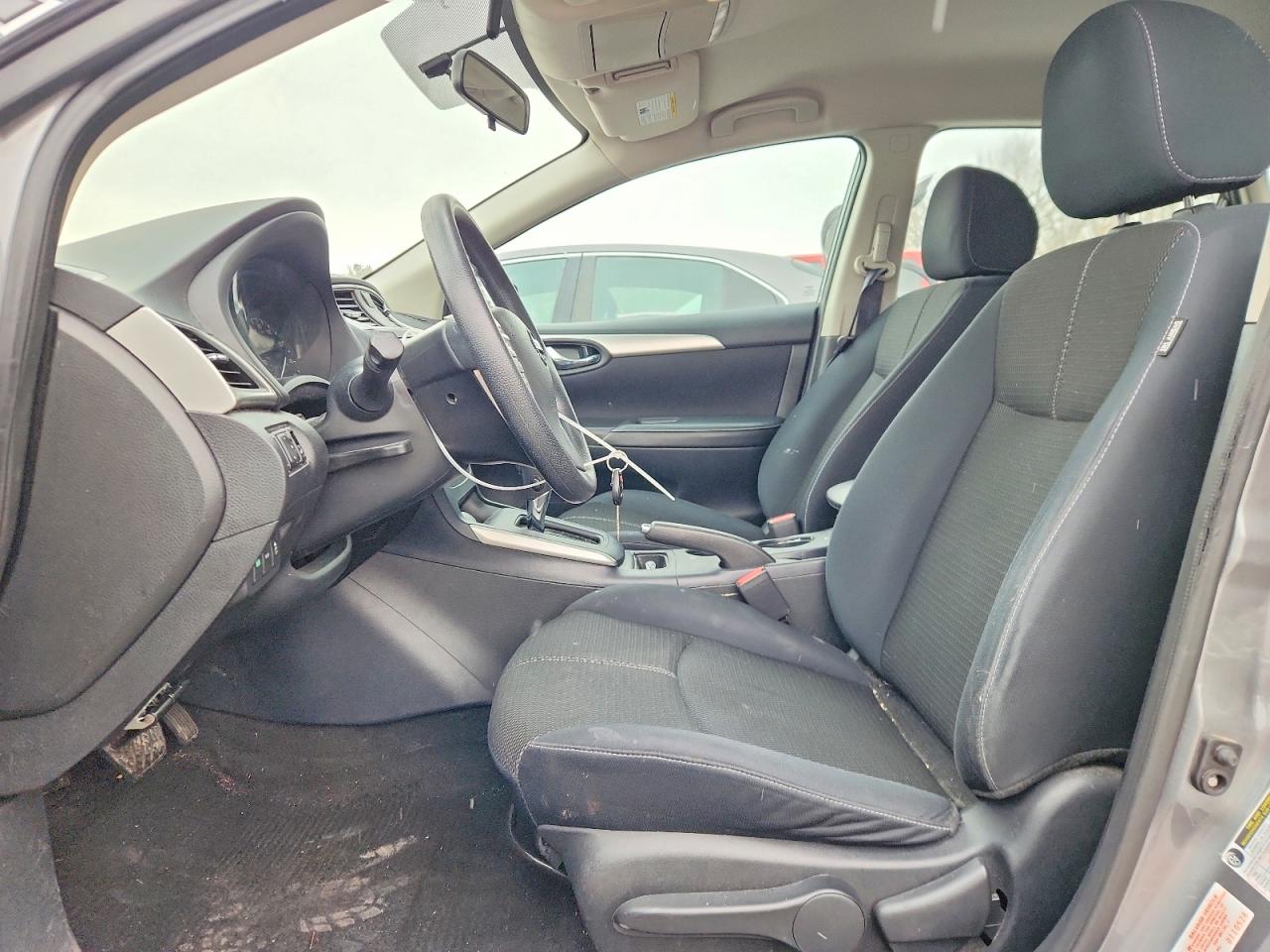 2017 NISSAN SENTRA S photo 13