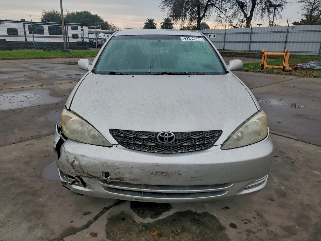 2003 TOYOTA CAMRY LE photo 5