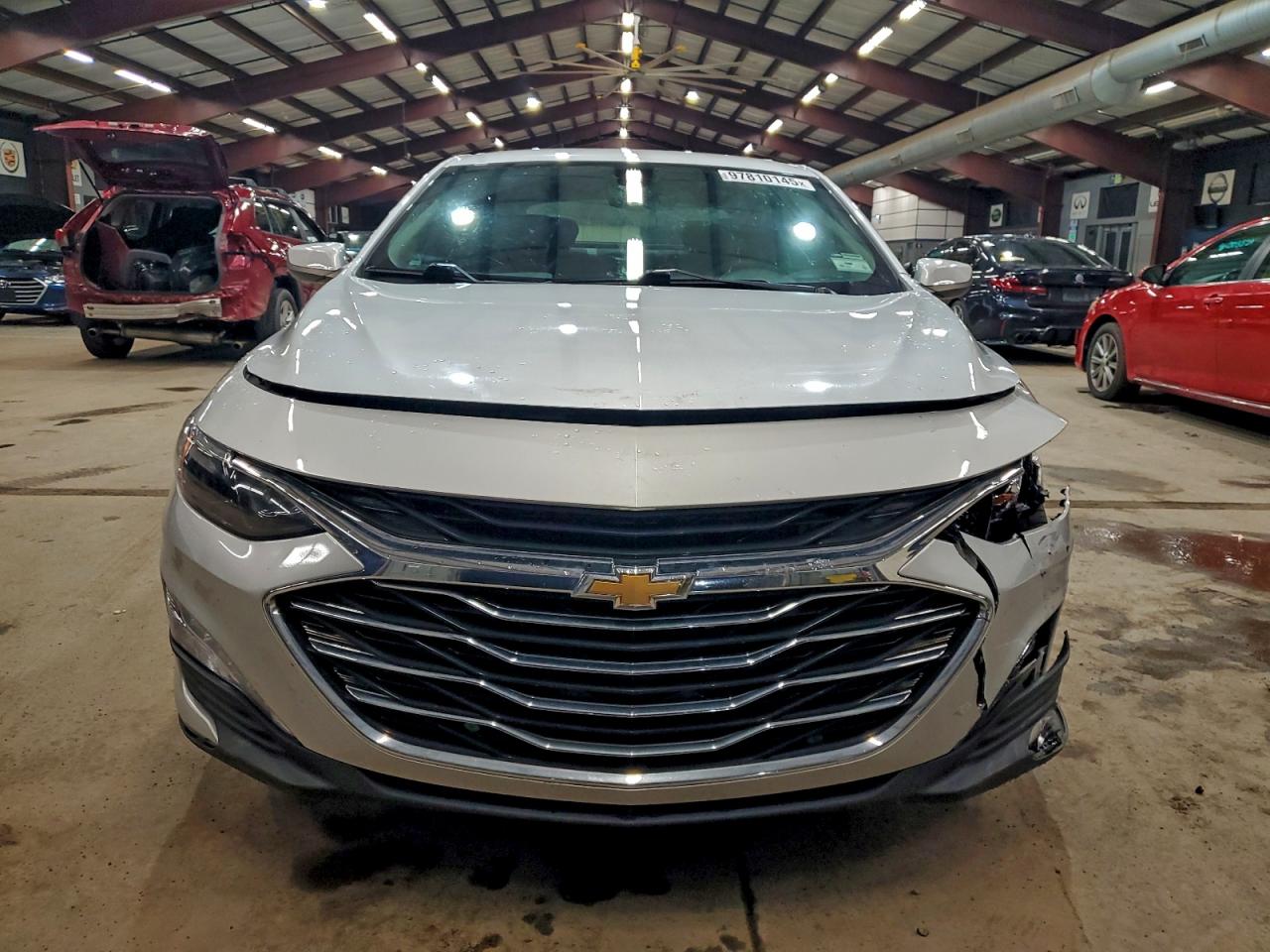 2022 CHEVROLET MALIBU LT photo 5