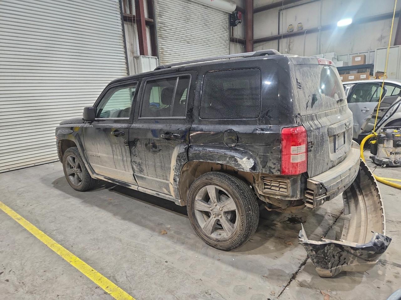 2017 JEEP PATRIOT SPORT photo 2