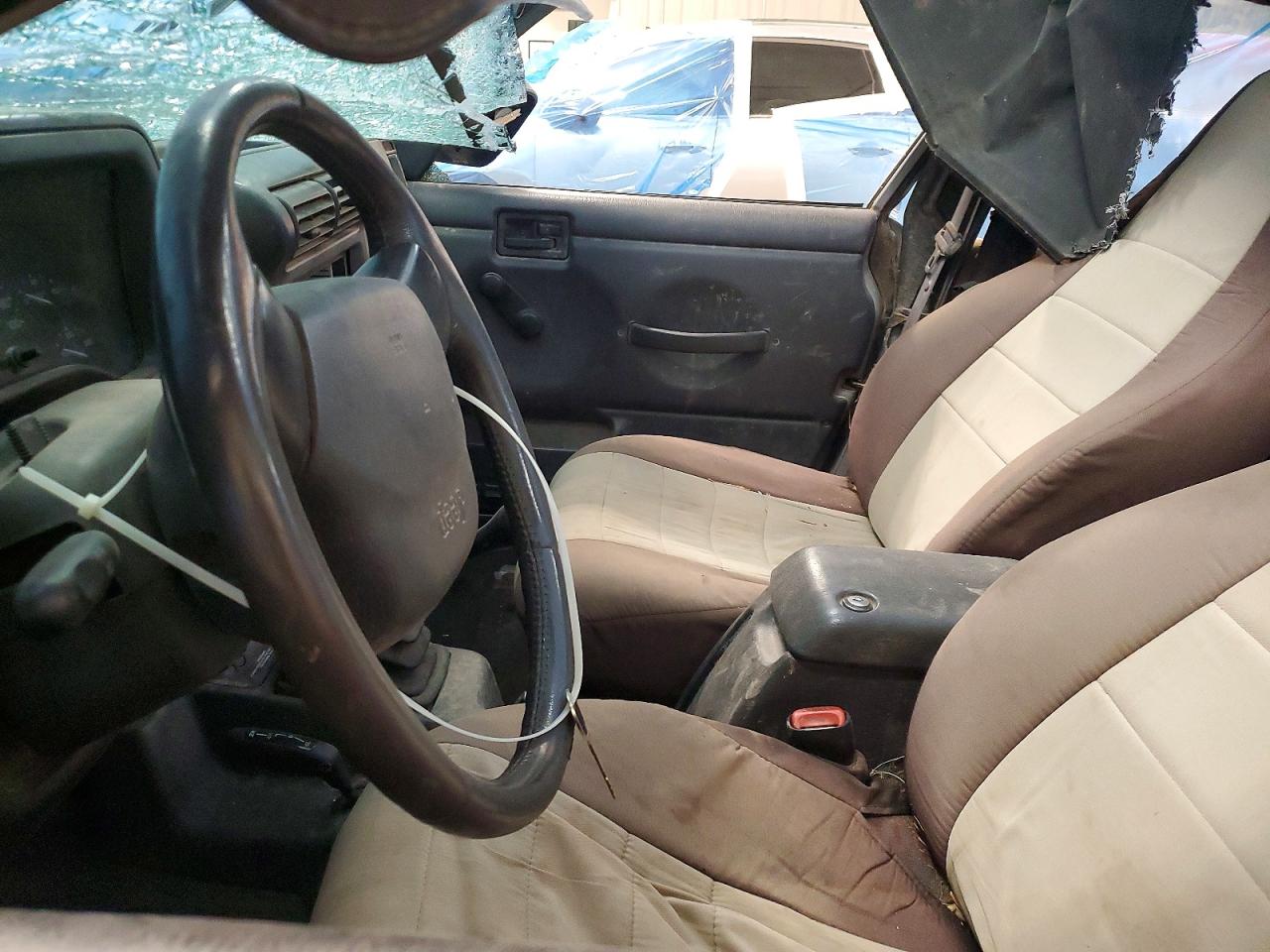 2000 JEEP WRANGLER / TJ SPORT photo 19