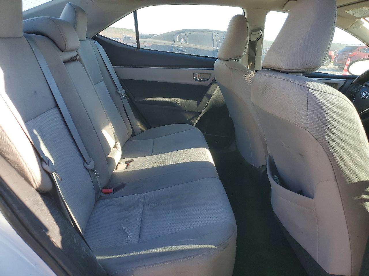 2016 TOYOTA COROLLA L photo 10