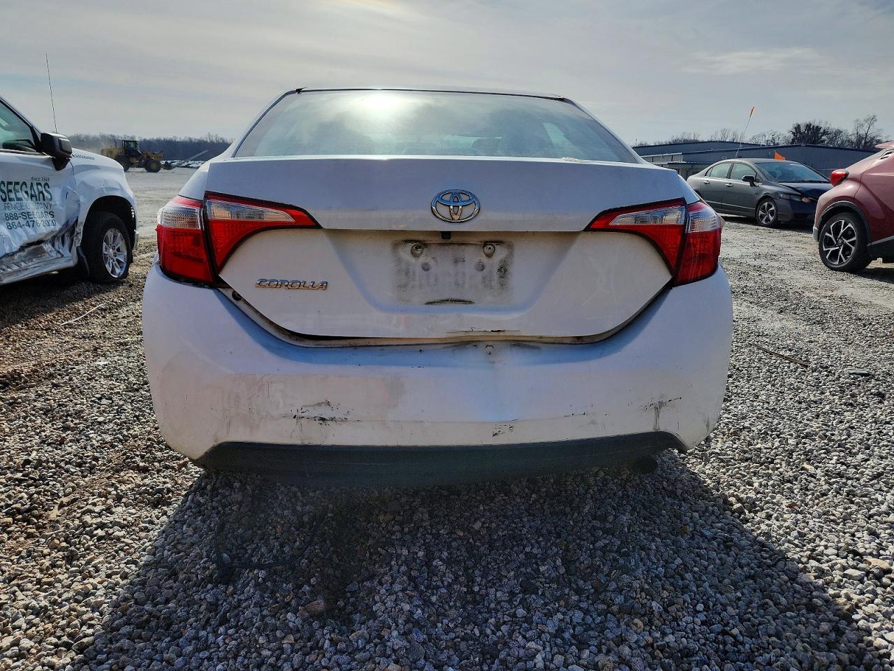 2016 TOYOTA COROLLA L photo 6
