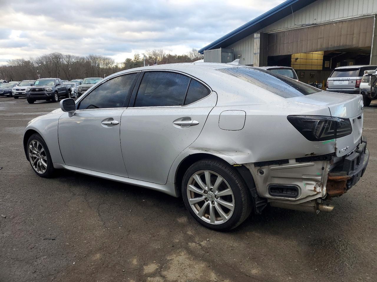 2007 LEXUS IS 250 photo 2