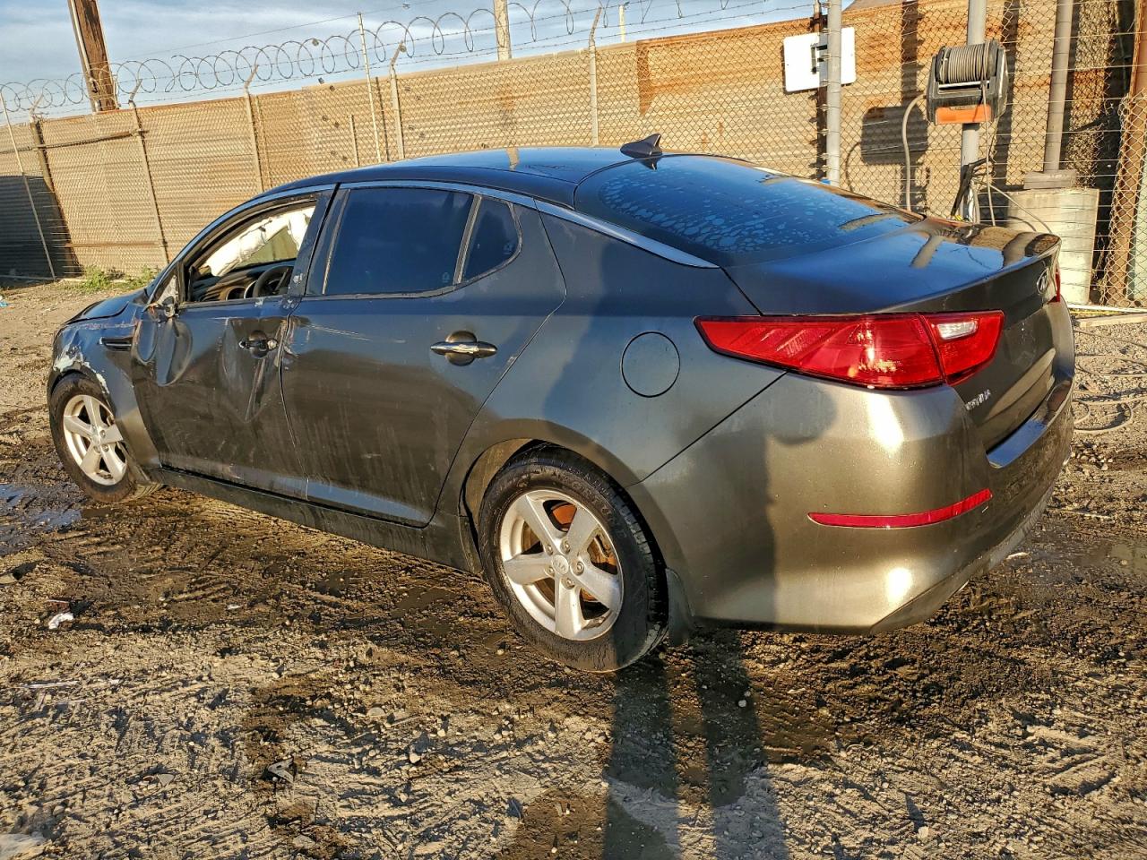 2014 KIA OPTIMA LX photo 3