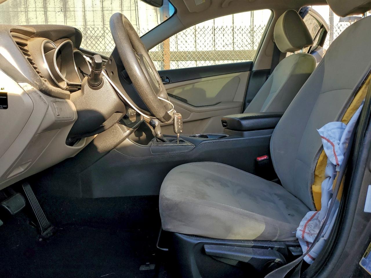 2014 KIA OPTIMA LX photo 13