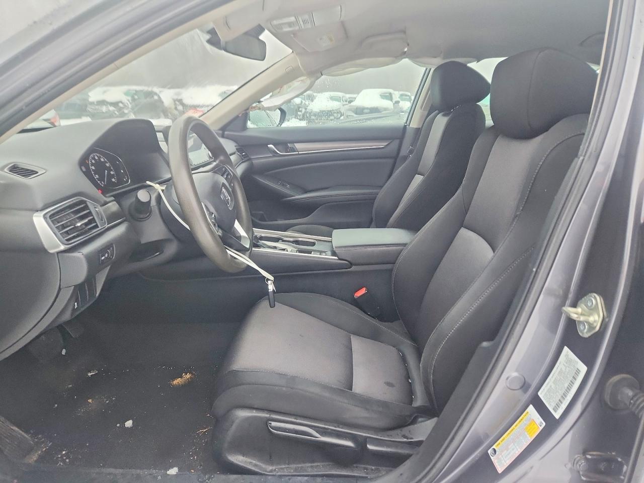2020 HONDA ACCORD LX photo 13