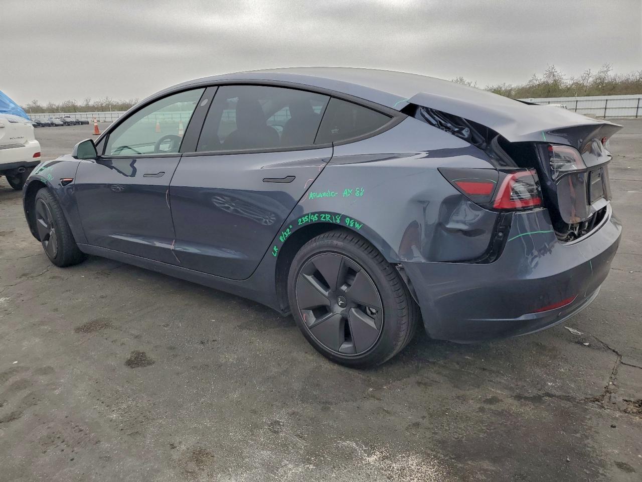 2023 TESLA MODEL 3 photo 2