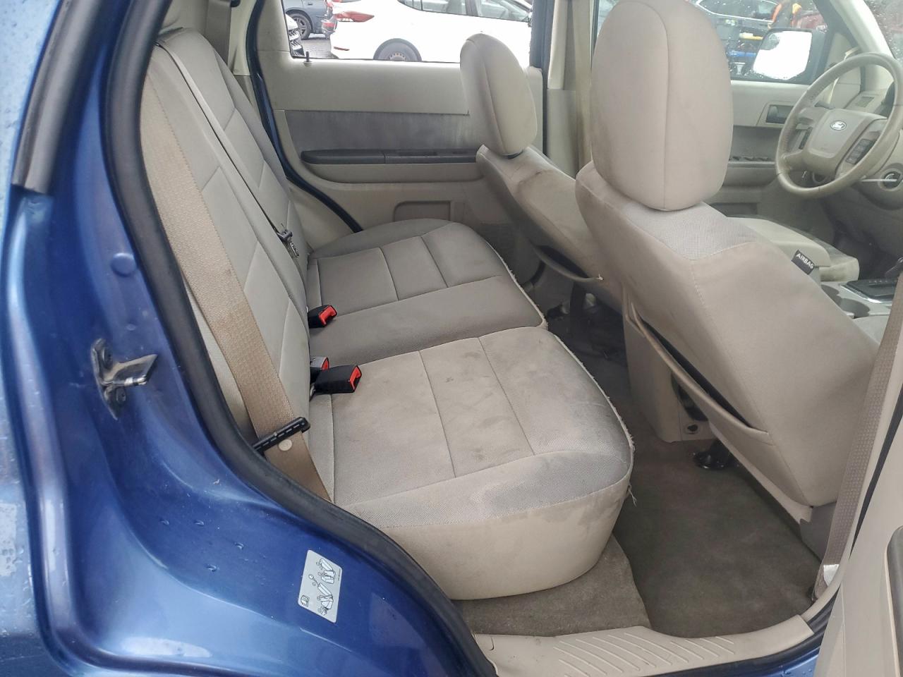 2010 FORD ESCAPE XLT photo 11