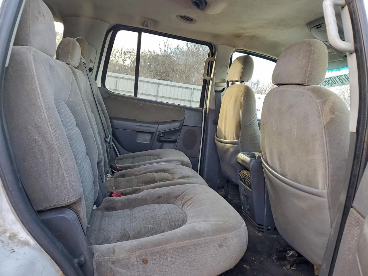 2005 FORD EXPLORER XLT photo 11