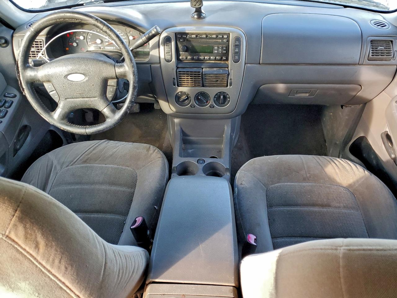 2005 FORD EXPLORER XLT photo 8