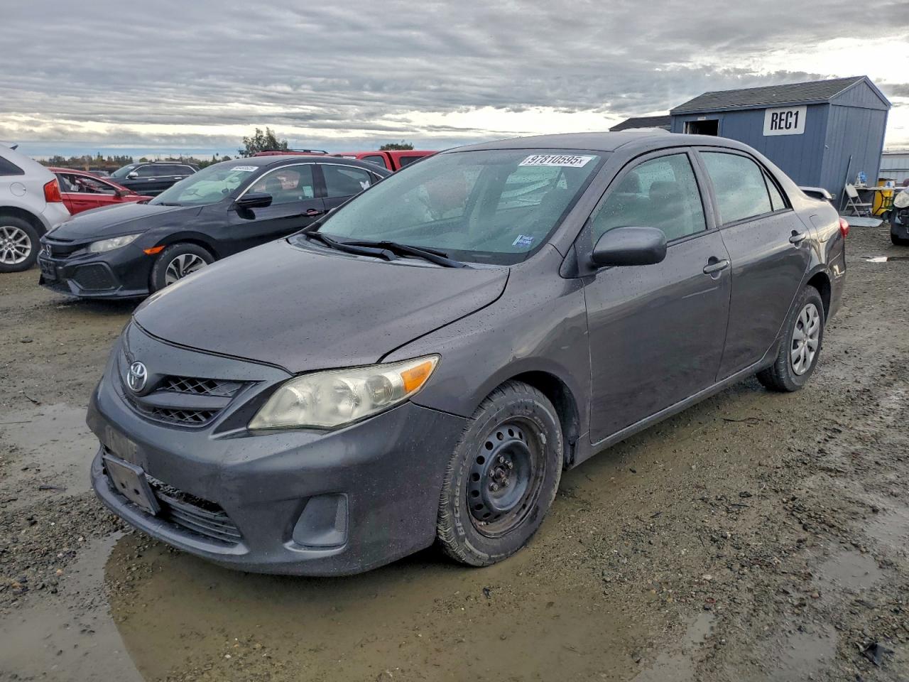 2013 TOYOTA COROLLA