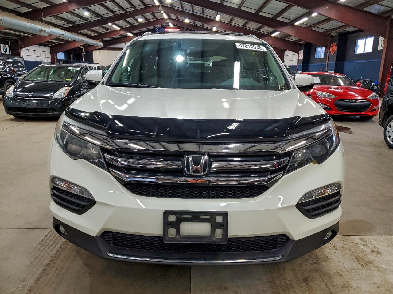 2016 HONDA PILOT TOURING photo 5
