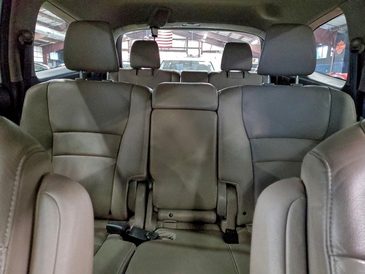 2016 HONDA PILOT TOURING photo 10