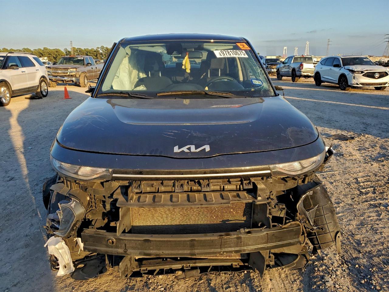 2022 KIA SOUL LX photo 5