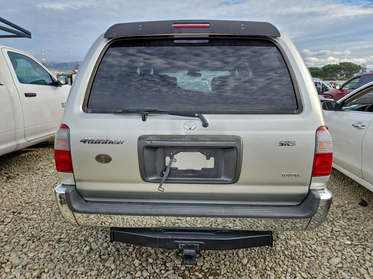 1999 TOYOTA 4RUNNER SR5 photo 6