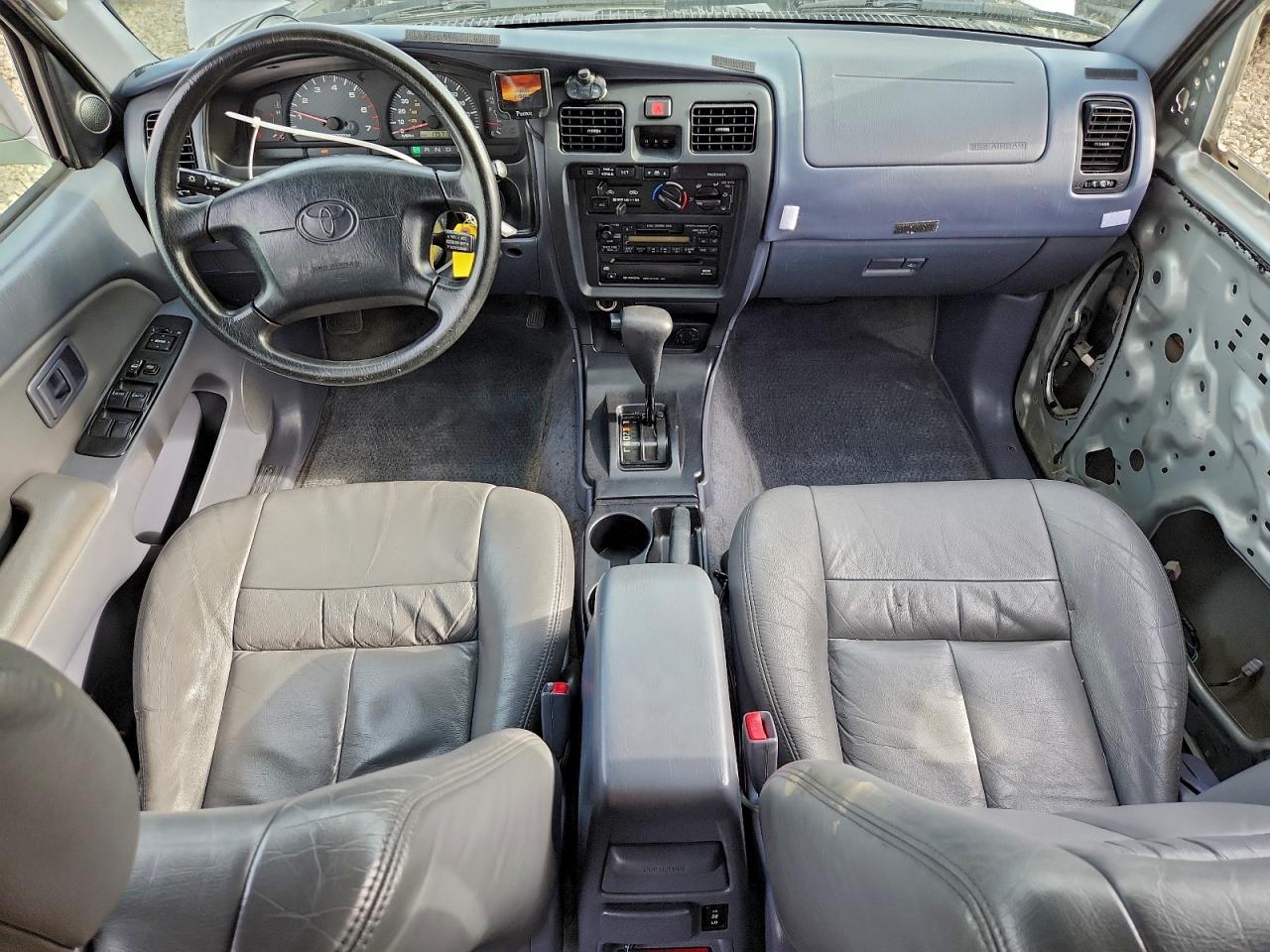 1999 TOYOTA 4RUNNER SR5 photo 8
