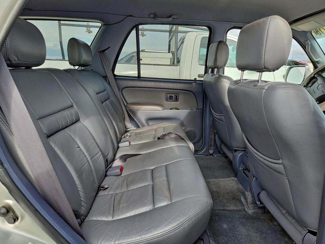 1999 TOYOTA 4RUNNER SR5 photo 11