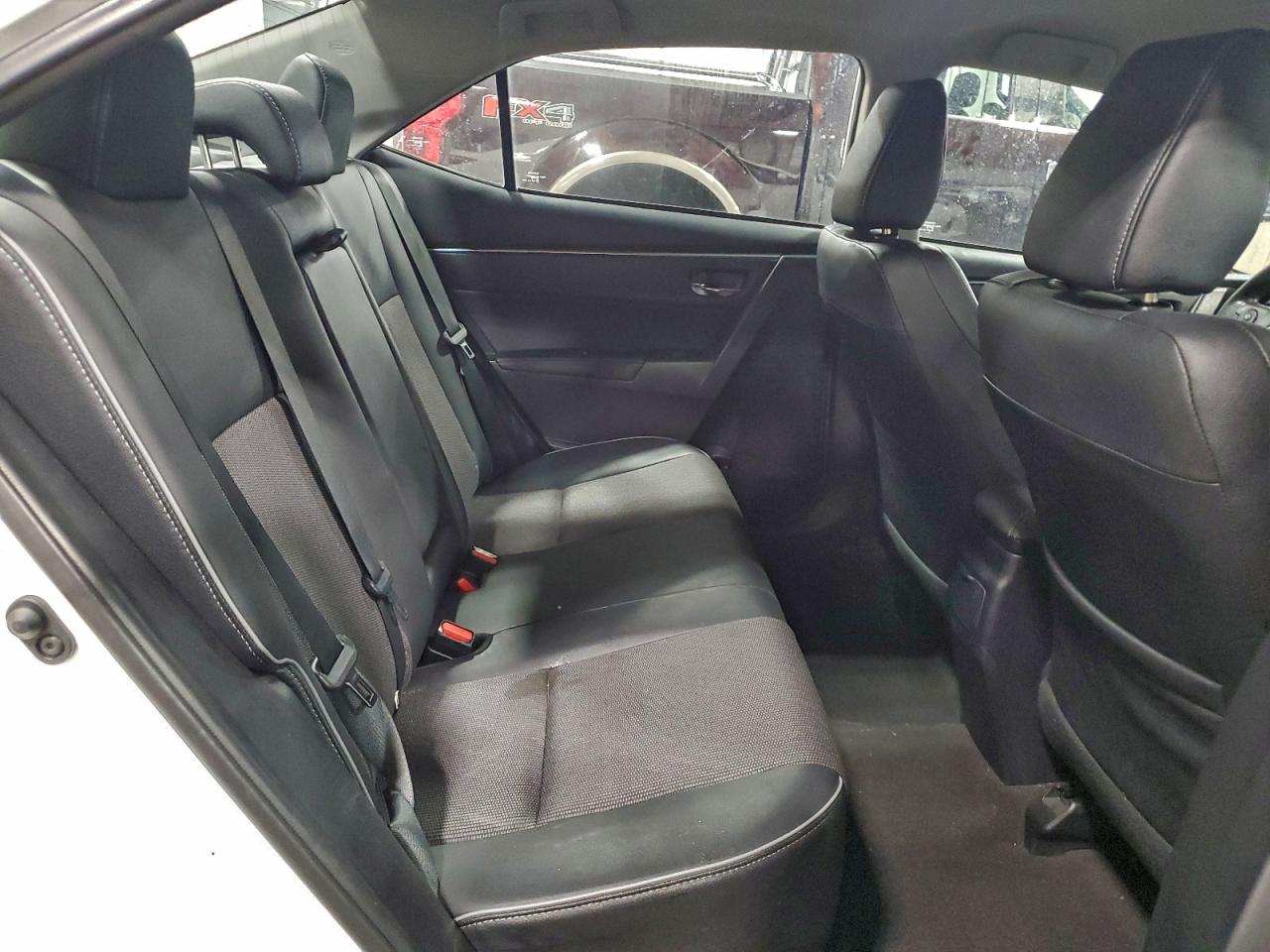 2016 TOYOTA COROLLA S PLUS photo 19