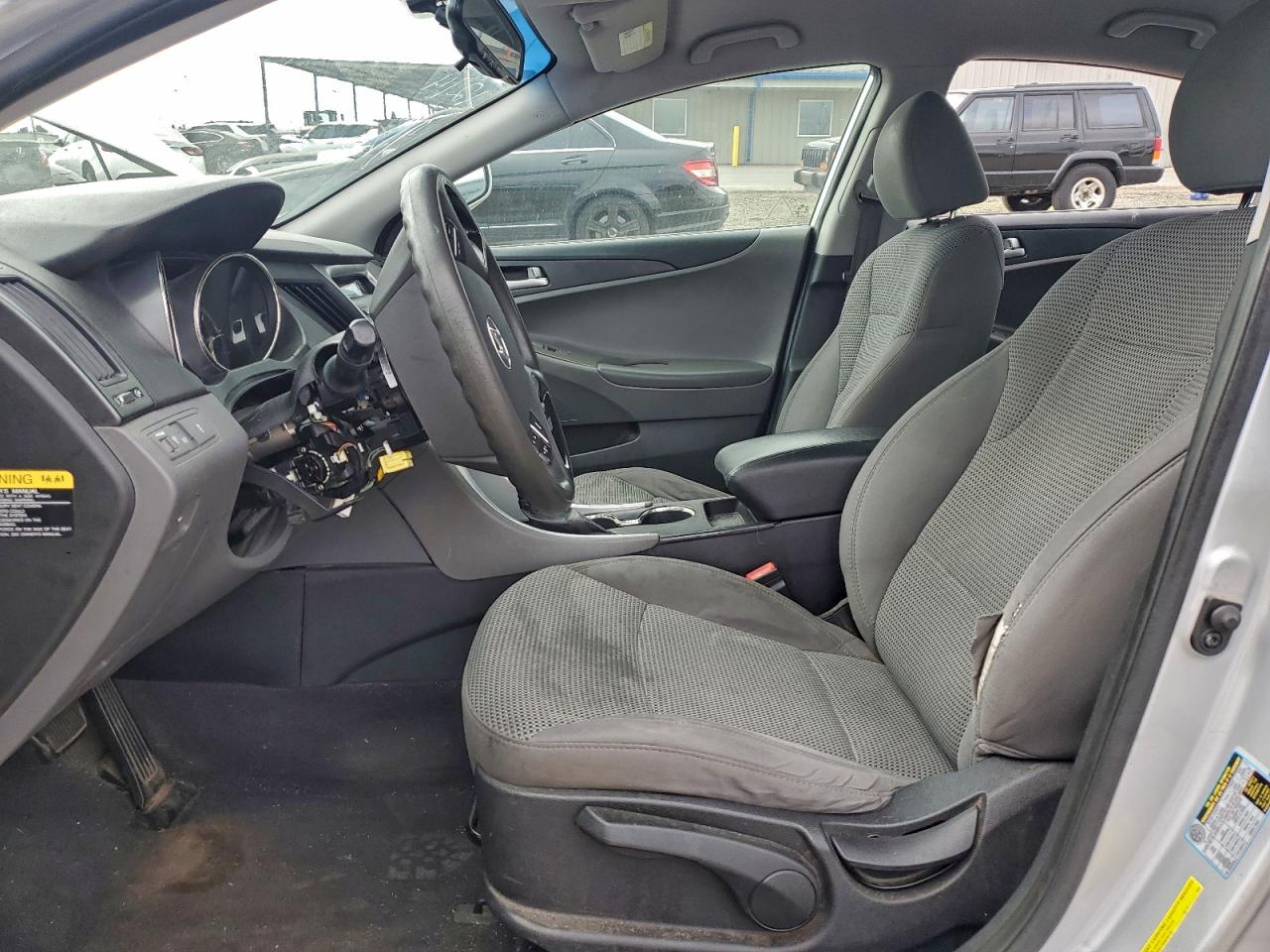 2012 HYUNDAI SONATA GLS photo 7