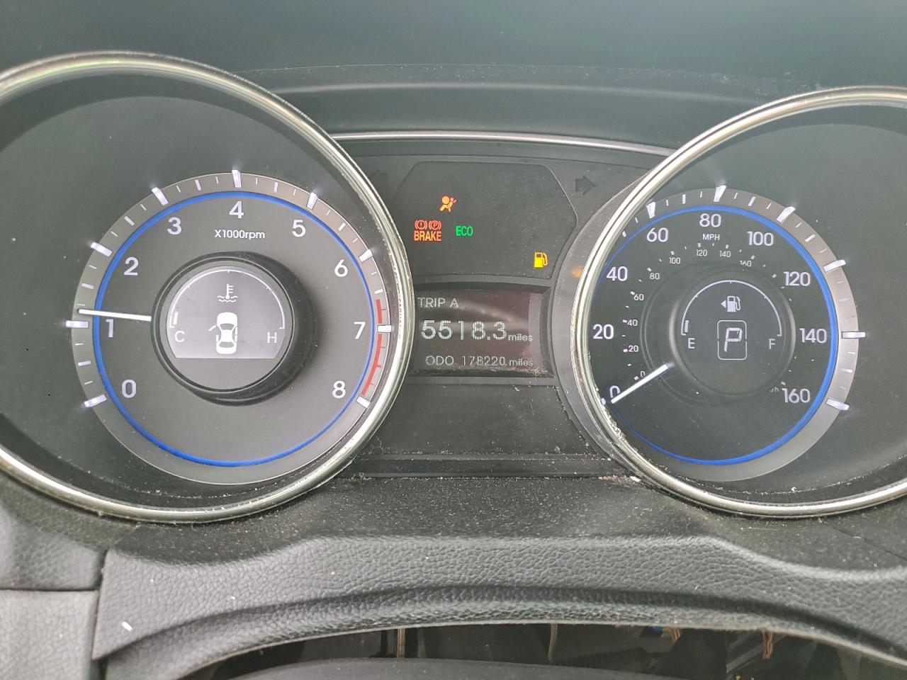 2012 HYUNDAI SONATA GLS photo 9