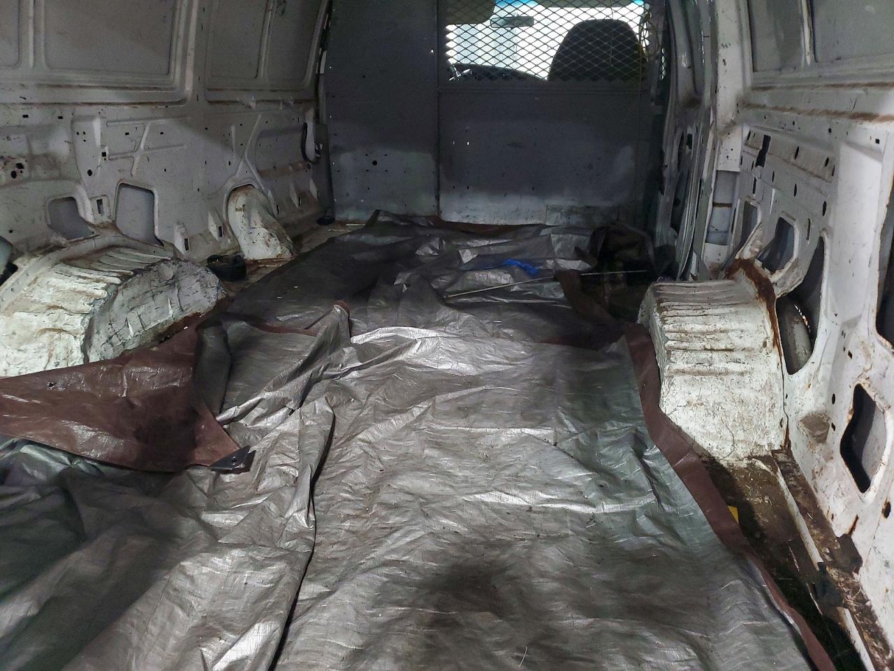 2003 FORD ECONOLINE E250 VAN photo 11