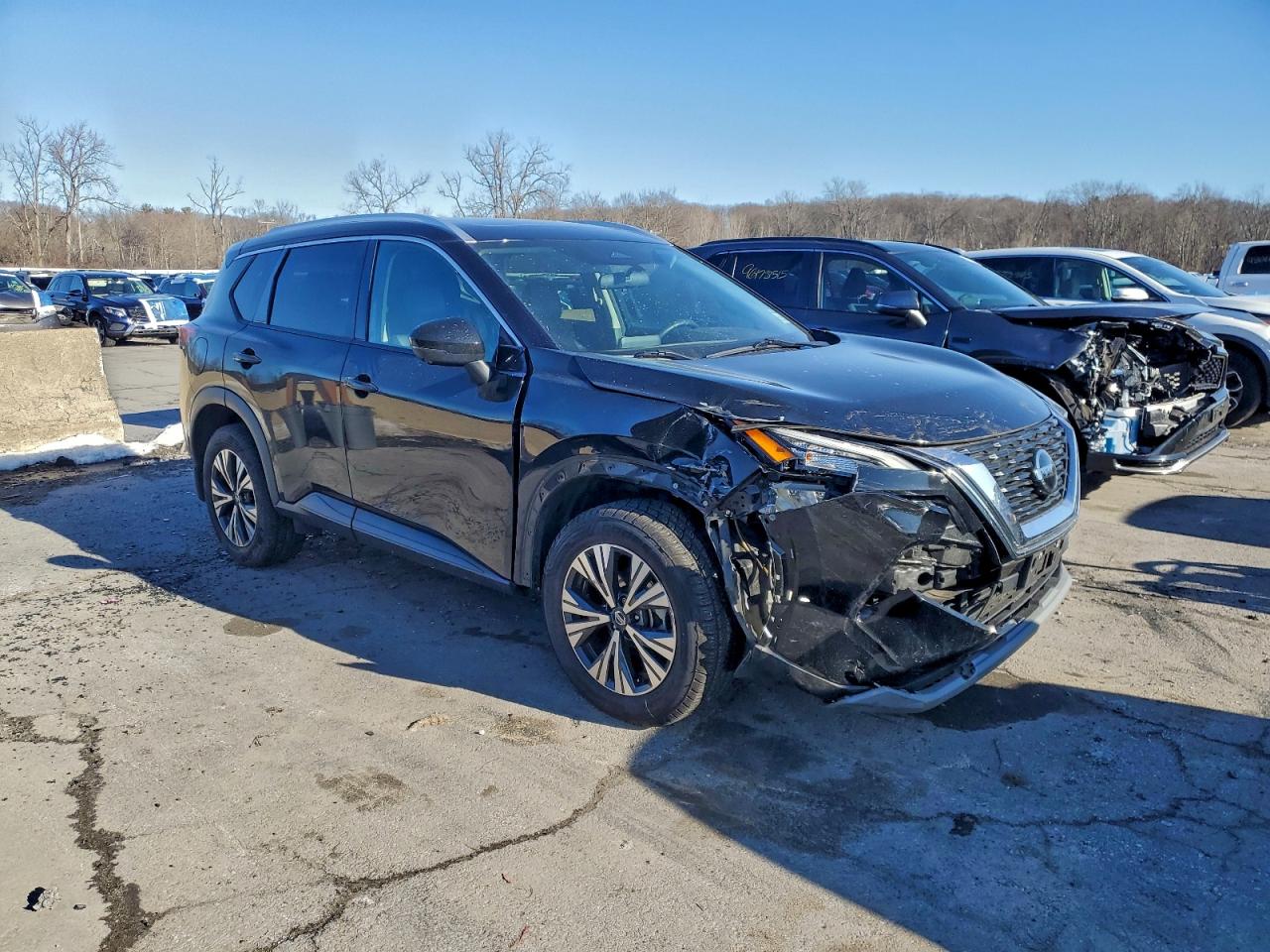 2021 NISSAN ROGUE SV photo 4