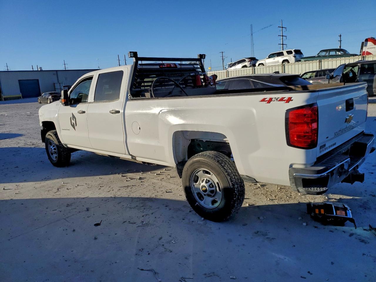 2019 CHEVROLET SILVERADO K2500 HEAVY DUTY photo 3