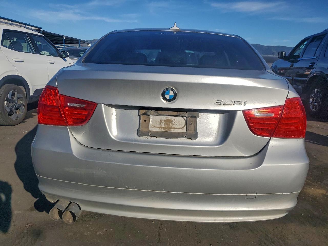 2011 BMW 328 I SULEV photo 6