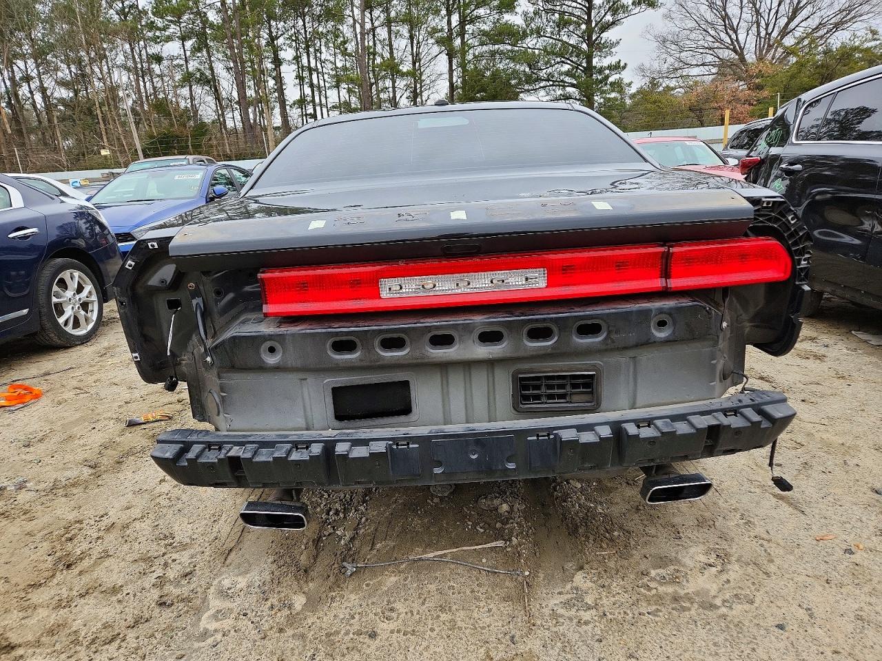 2012 DODGE CHALLENGER R/T photo 6