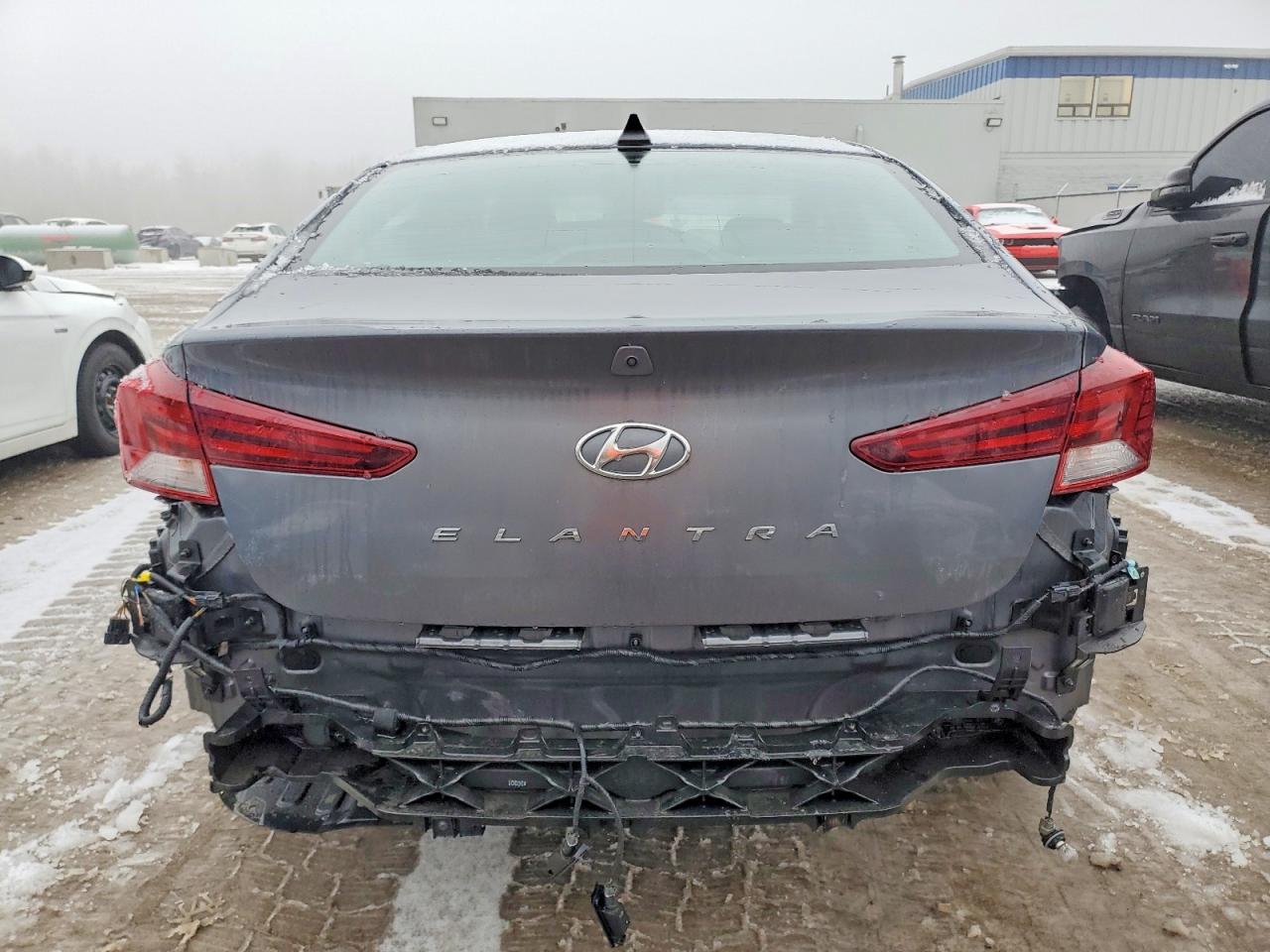 2019 HYUNDAI ELANTRA SEL photo 6