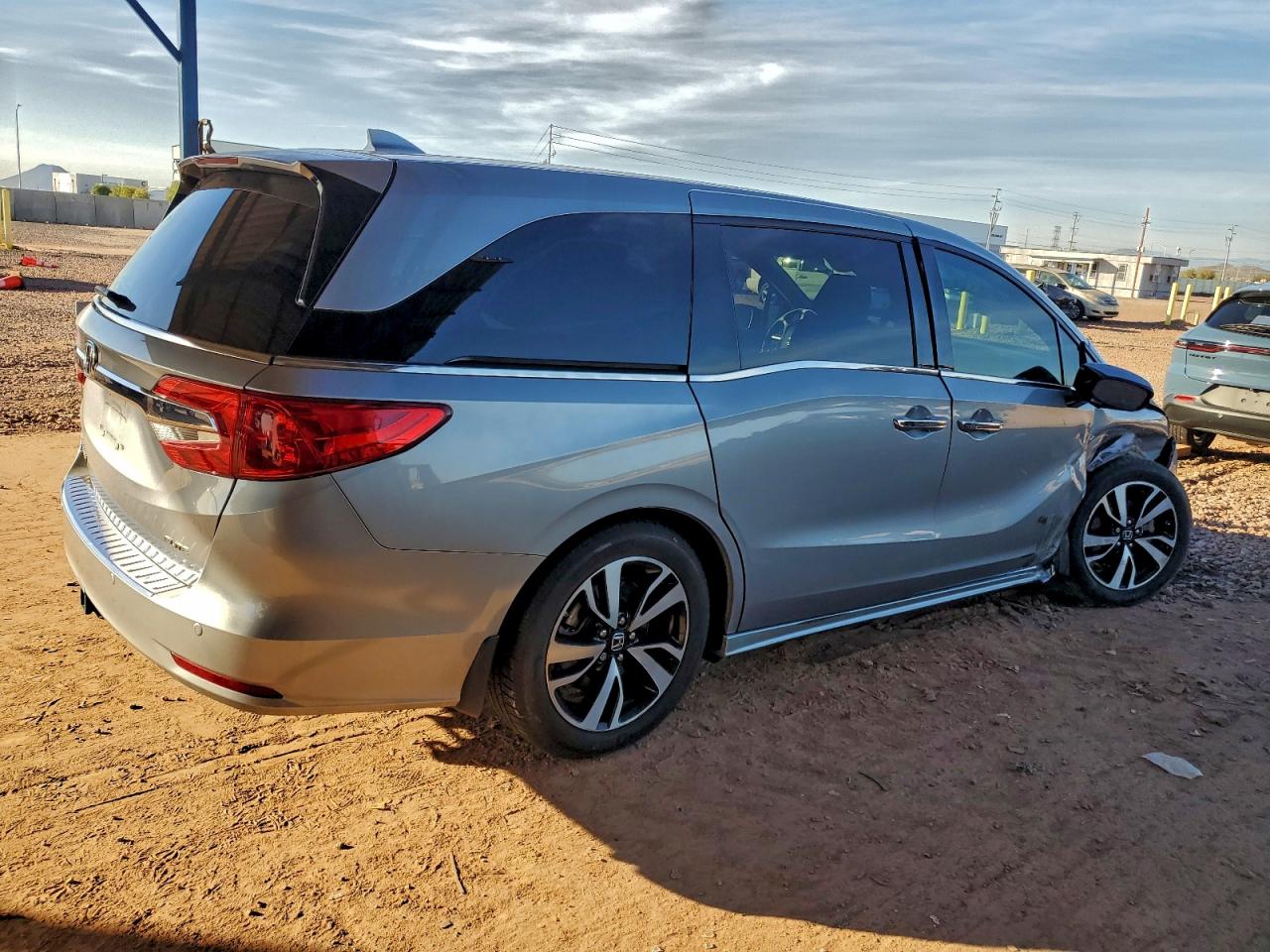 2019 HONDA ODYSSEY ELITE photo 3