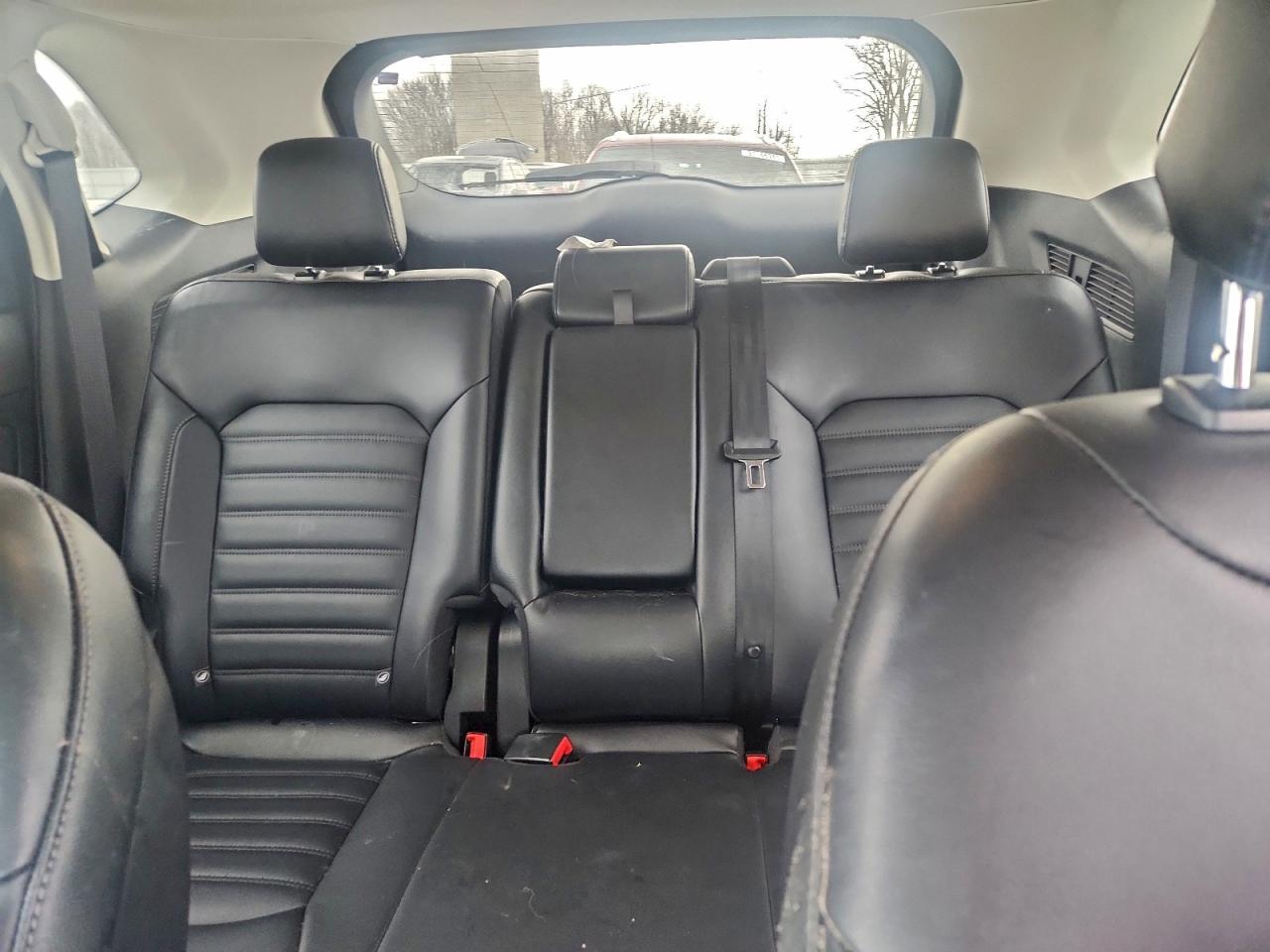 2024 FORD EDGE SEL photo 10